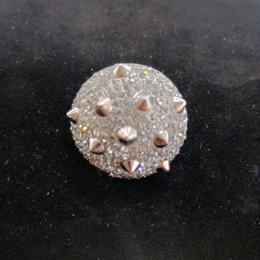 Silver Studded Adjustable Ring - Picture 2 of 3